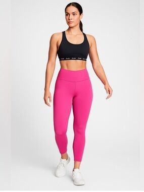 GapFit Sculpt Revolution 7/8-Length Legging - Medium